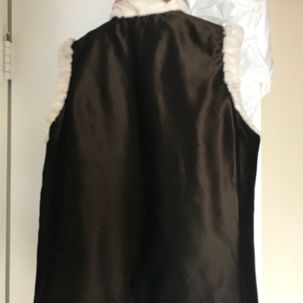 Mink reversible to poplin vest - Picture 4 of 8